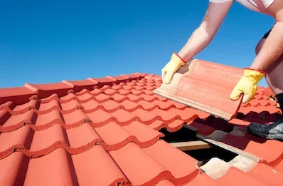 Pose et rénovation de toiture à Lespinassière
